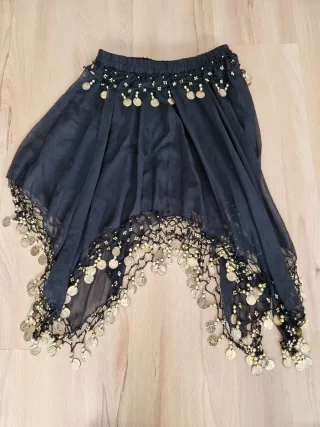 Falda Gitana Pitonisa Adornada con Monedas.