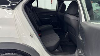 Peugeot 2008 Bluehdi 100CV