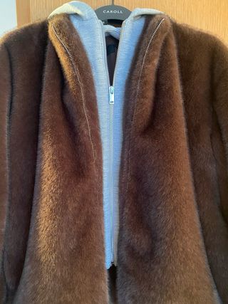 Chaqueta pelo marrón Zara