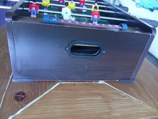 Futbolín y billar 2 en 1