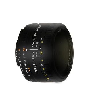 Obiettivo Nikon AF FX NIKKOR 50 mm f/1.8D DSLR