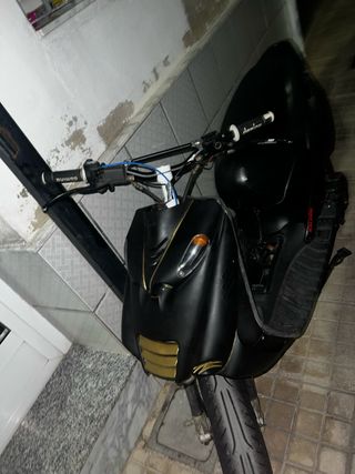 Beta Ark 49cc Negra Automática Cambio por marchas