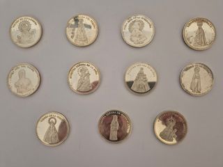 Lote 11 medallas Vírgenes Asturias chapado plata