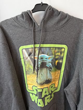 Sudadera Star Wars Baby Yoda Gris
