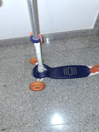 Patinete infantil 3 ruedas azul y naranja