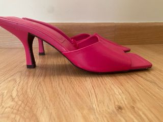 Sandalias tacón fucsia Zara Talla 38