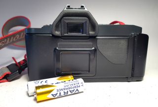 Canon T70 con objetivo FD 50mm 1:1.8