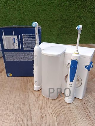 Braun Pro-1 + Irrigador Oxyjet - Cepillo Eléctrico + Irrigador Blanco Y Azul