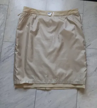 Conjunto Burberrys Blusa y Falda