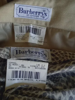 Conjunto Burberrys Blusa y Falda