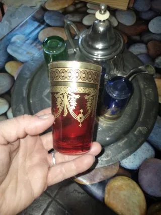 Juego de té moruno de cristal y metal