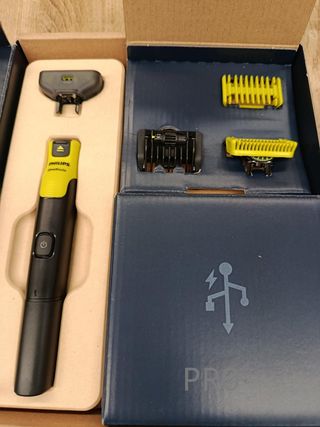 Philips OneBlade 360 con Bluetooth, Recortadora para Barba y Cuerpo, QP4631/30