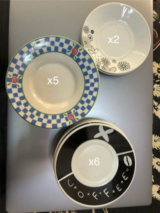 Platos de café (sin tazas) - 13 unidades