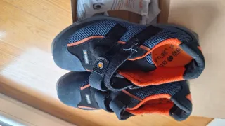 Zapatos de seguridad Base talla 42