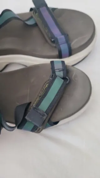 Sandalias deportivas Zara Chunky verdes