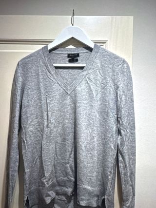 Jersey Massimo Dutti gris cuello pico mujer