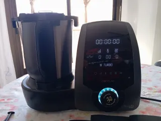 Robot de cocina sin estrenar