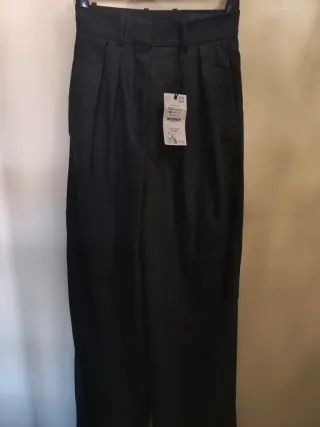Pantalón ancho pinzas ZARA Talla XS