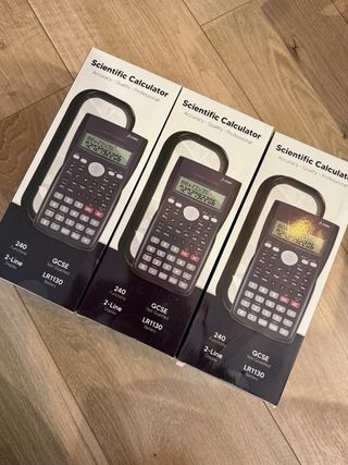 Lotto di 18 Calcolatrici Scientifiche GCSE