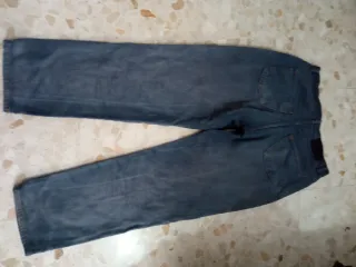 Pantalón vaquero gris hombre recto