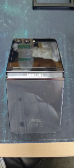 Samsung Galaxy Z Flip 5 512GB