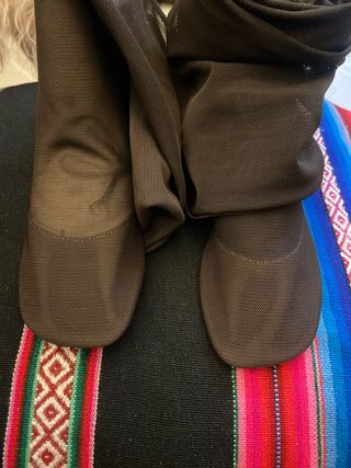 Botas de malla marrones