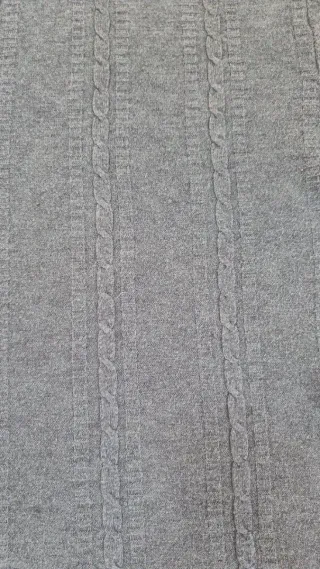 Jersey verde cuello alto talla L