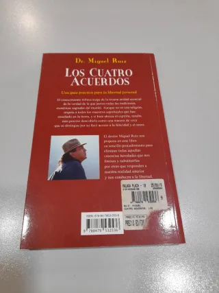 Los Cuatro Acuerdos: Un Libro de Sabiduria Tolteca