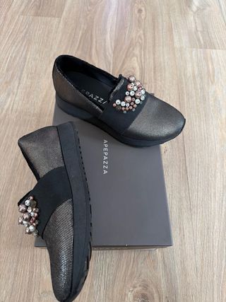 Zapatos talla 37 con abalorios