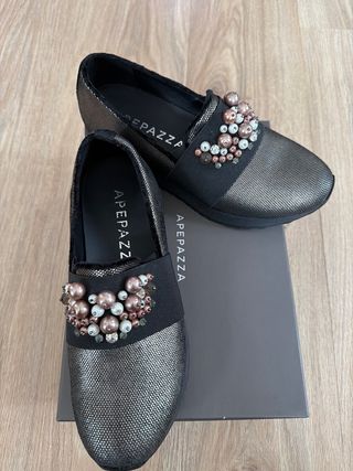 Zapatos talla 37 con abalorios