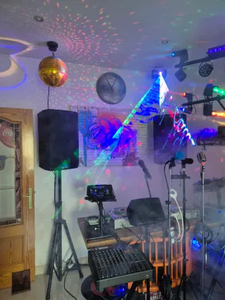 Equipo de Sonido y Luces Discoteca