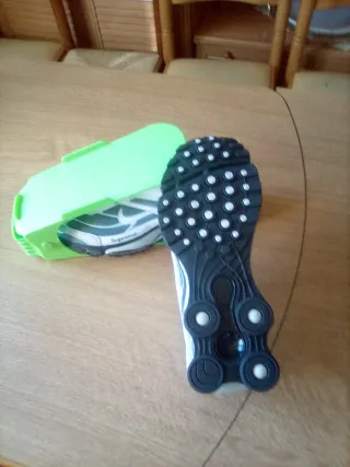 Zapatillas Nike Shox R4 Gris y Blanco