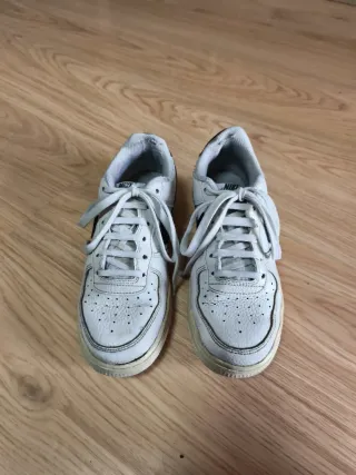 Zapatillas Nike Air Force 1 Blancas y Negras