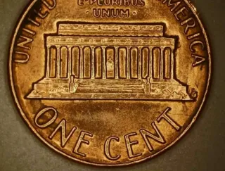 MONEDA 1 CENTAVO LINCOLN.1983D.ERROR DOBLE .