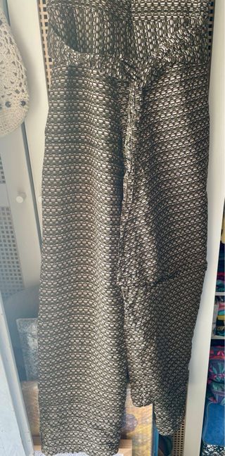 Mono de tirantes estampado