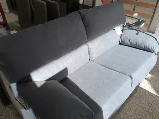 Sofá 2 plazas tela gris