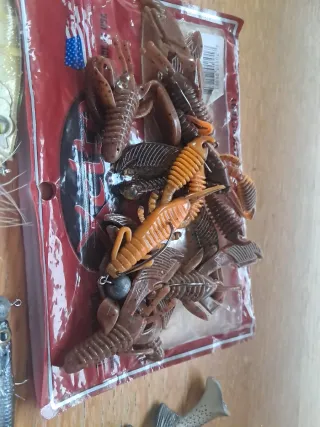 Lote señuelos pesca, hilo trenzado y fluorocarbono