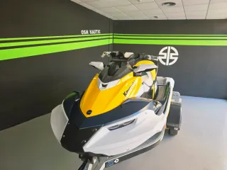 Moto de Agua Kawasaki STX 160LX-S 2026