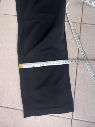 Pantalón chándal negro