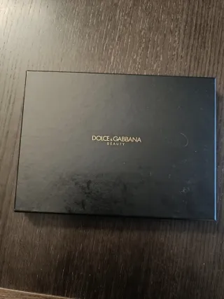 Beauty Dolce & Gabbana pochette nera oro