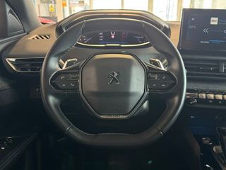 Peugeot 3008 1.5B-HDI 130CV AT8 ALLURE PACK .- " AUTOMÁTICO ".- " BAJO CONSUMO ".- " GARANTÍA CON COBERTURA EUROPEA".-