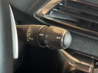 Peugeot 3008 1.5B-HDI 130CV AT8 ALLURE PACK .- " AUTOMÁTICO ".- " BAJO CONSUMO ".- " GARANTÍA CON COBERTURA EUROPEA".-