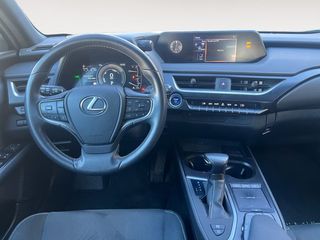 Lexus UX 2.0 250h Business