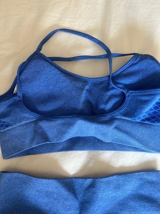Conjunto deportivo azul talla M