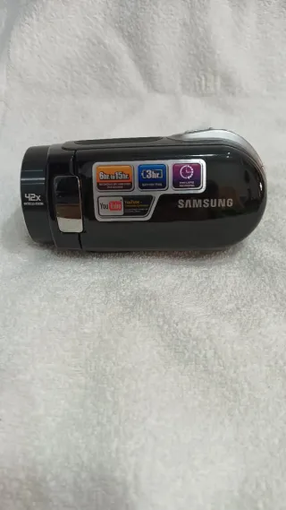 Cámara Samsung 42x Zoom Gris