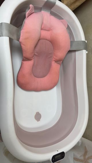 Bañera bebé plegable rosa con termometro.