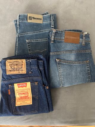Lote 3 Vaqueros, uno con etiqueta, tallas 27-36