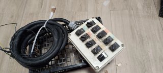 Caja 10 interruptores halógenos