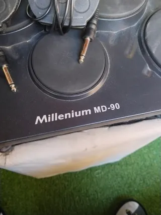 Batería Eléctrica Millenium MD-90