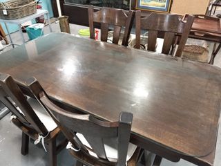 Mesa comedor y 4 sillas madera